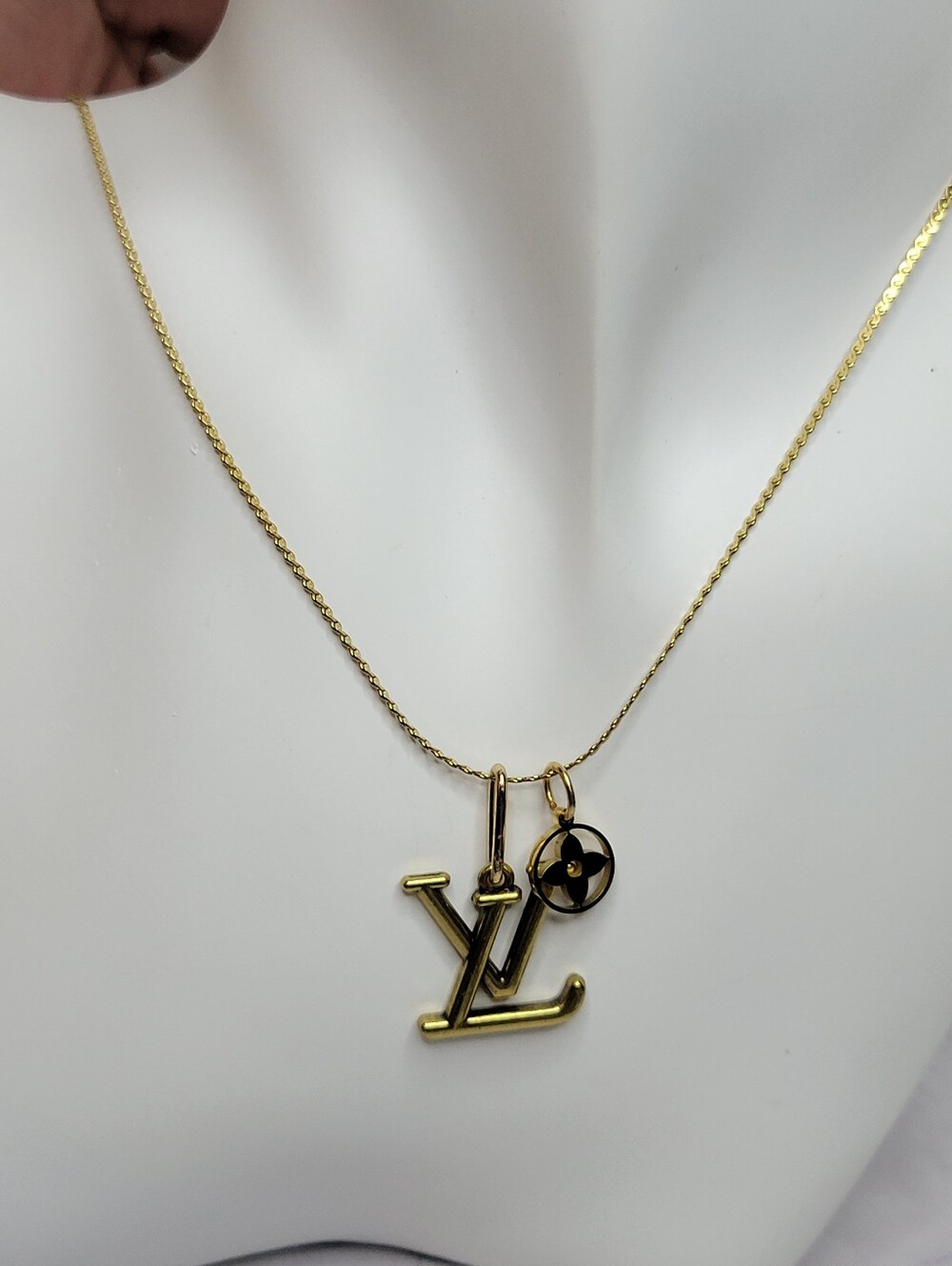 Louis Vuitton Zip Pull, 18" Gold Plated Chain, Necklace
